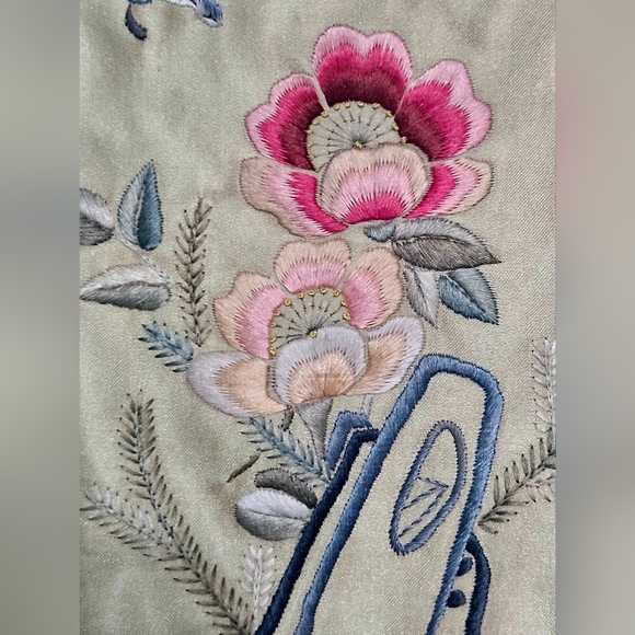 Vintage Chinese Dun Huang Hand Embroidered Silk Panel Floral Butterfly Tapestry - Picture 2 of 6